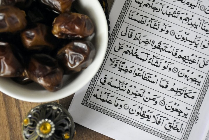 dates and Quran